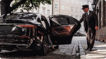 airport transfer image